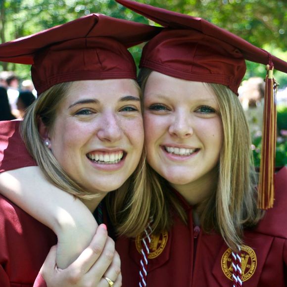 Meet your Posher, Chloe - Picture 1 of 1